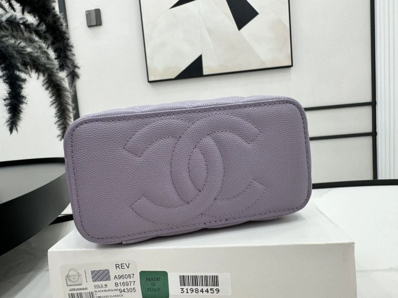 Ch**el cosmetic bags 4017-1726