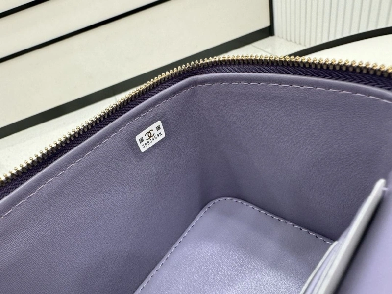 Ch**el cosmetic bags 4017-1726