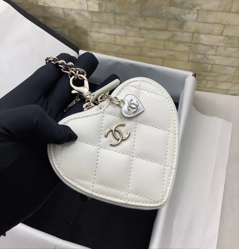 Ch**el round bags 4017-1897