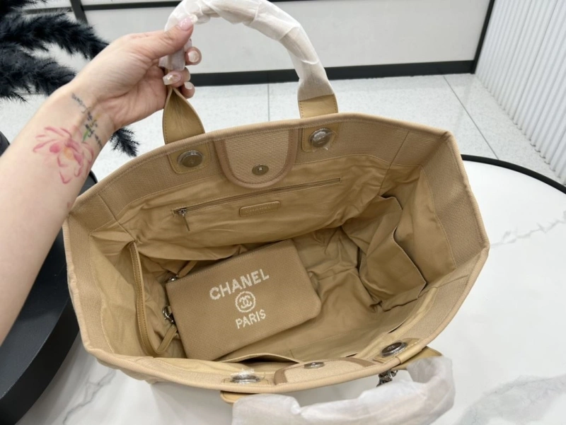 Ch**el shopping bags 4017-1939