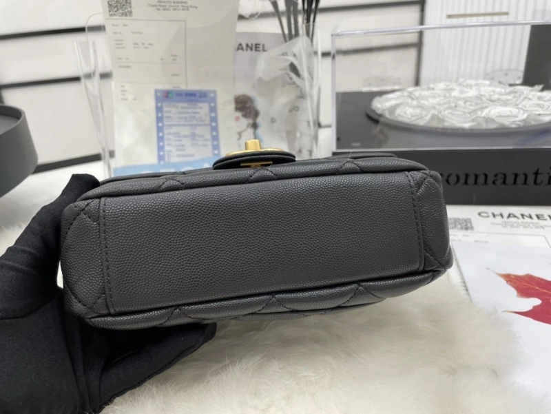 Ch**el cf series bags 4017-1954