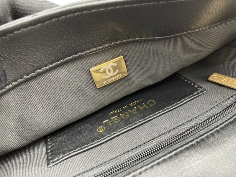Ch**el cf series bags 4017-1958