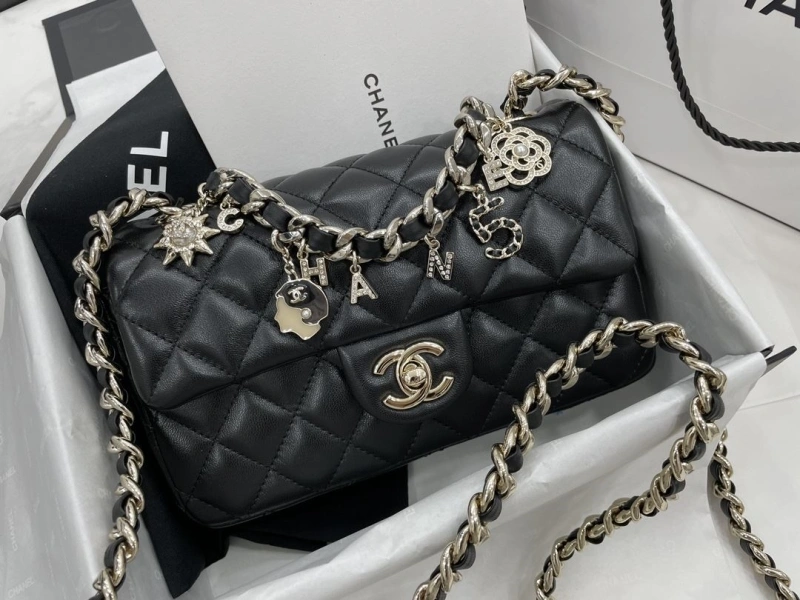 Ch**el cf series bags 4017-1960