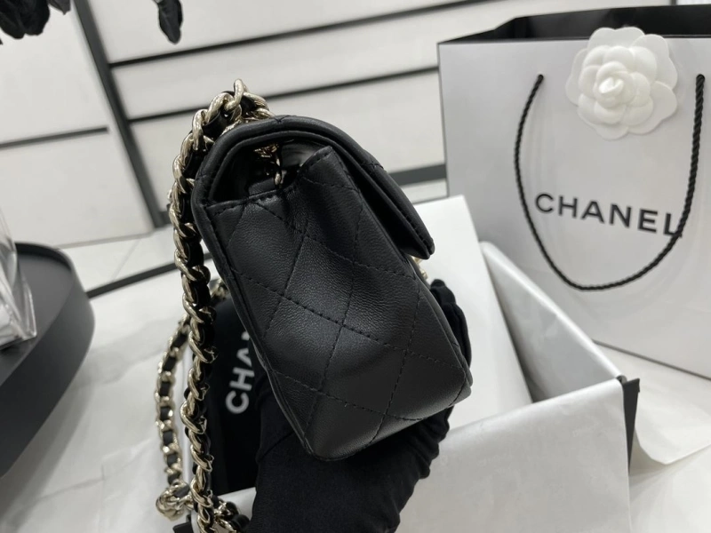Ch**el cf series bags 4017-1960