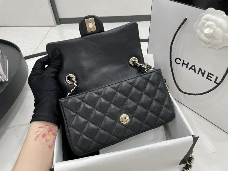 Ch**el cf series bags 4017-1960
