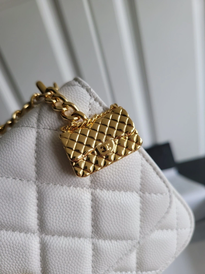 Ch**el woc bags 4017-2040