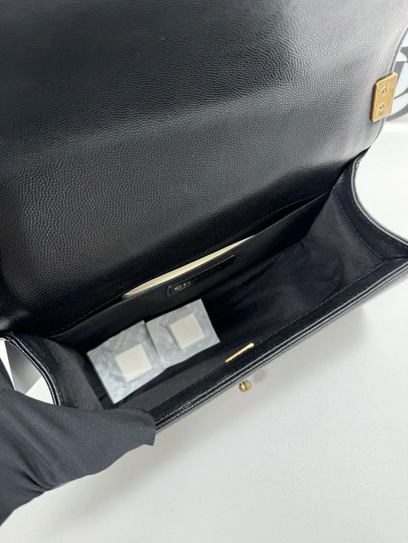 Ch**el woc bags 4017-2250