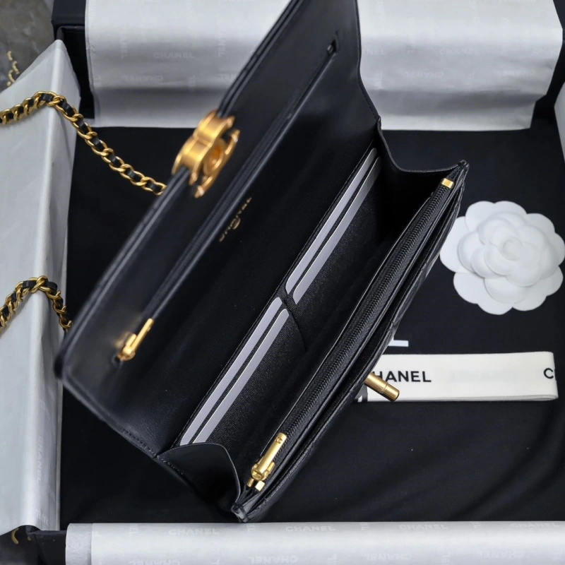Ch**el cosmetic bags 4017-2262