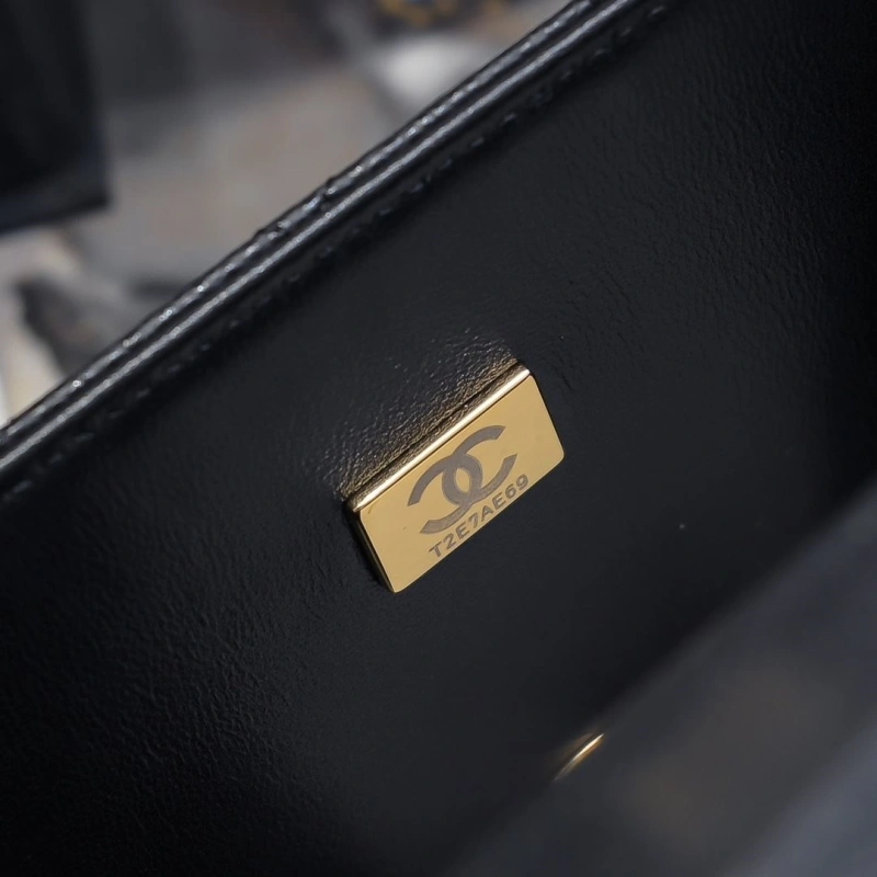 Ch**el cf series bags 4017-2276