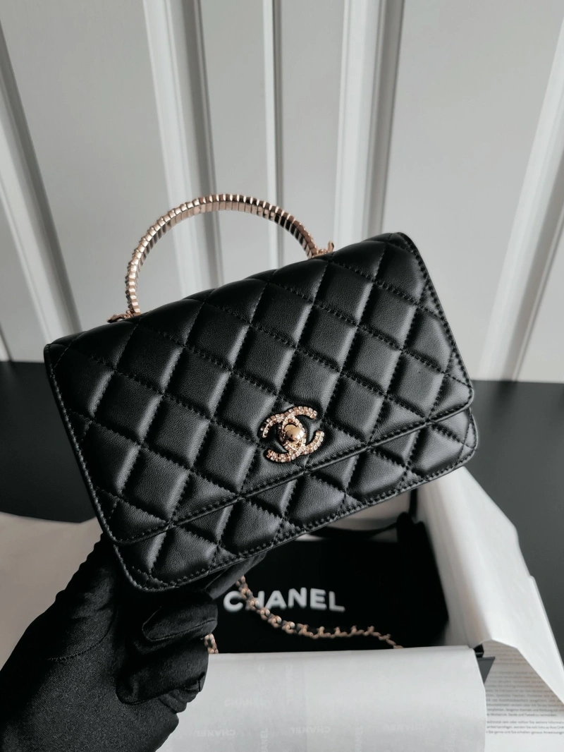 Ch**el cosmetic bags 4017b-0015