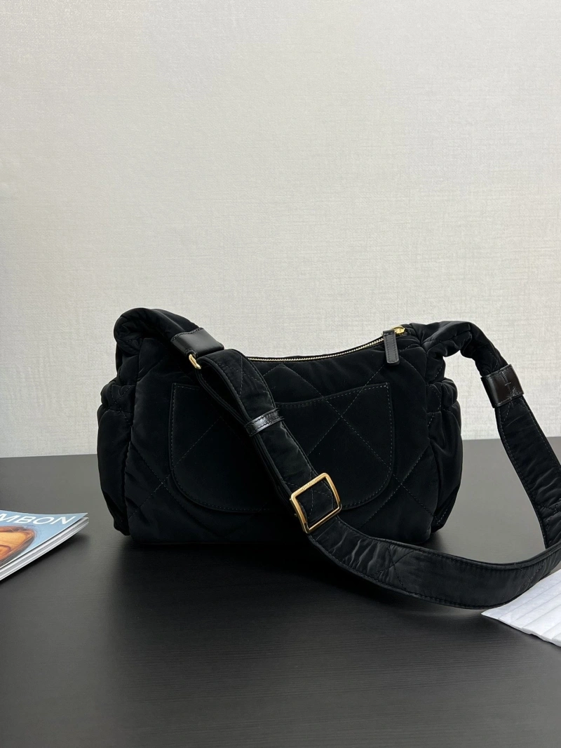 Ch**el cf series bags 4017b-0194