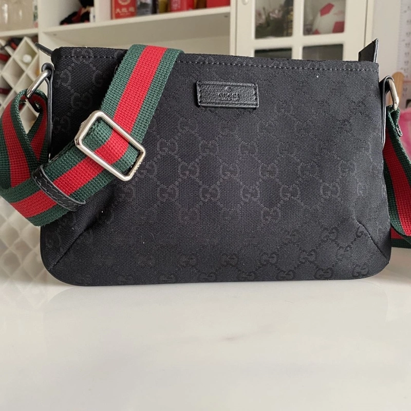 Gvc*1 satchel bags 4032-0136