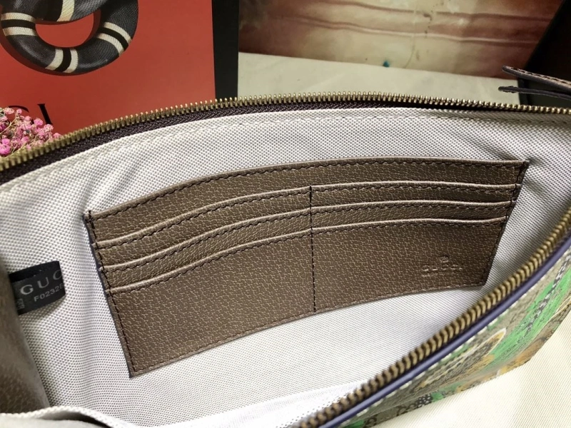 Gvc*1 clutch bags 4032-0180