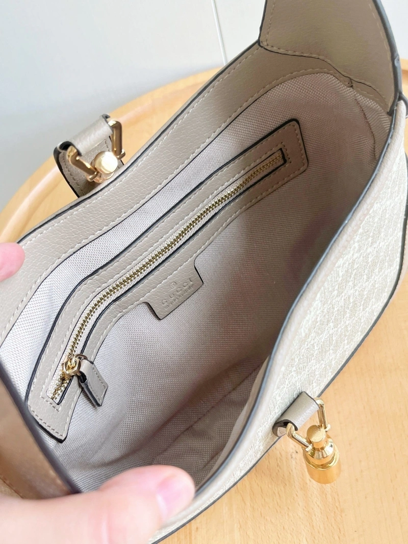 Gvc*1 top handle bags 4032-0359