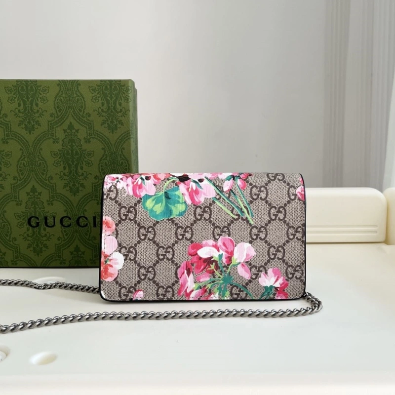 Gvc*1 satchel bags 4032-0385