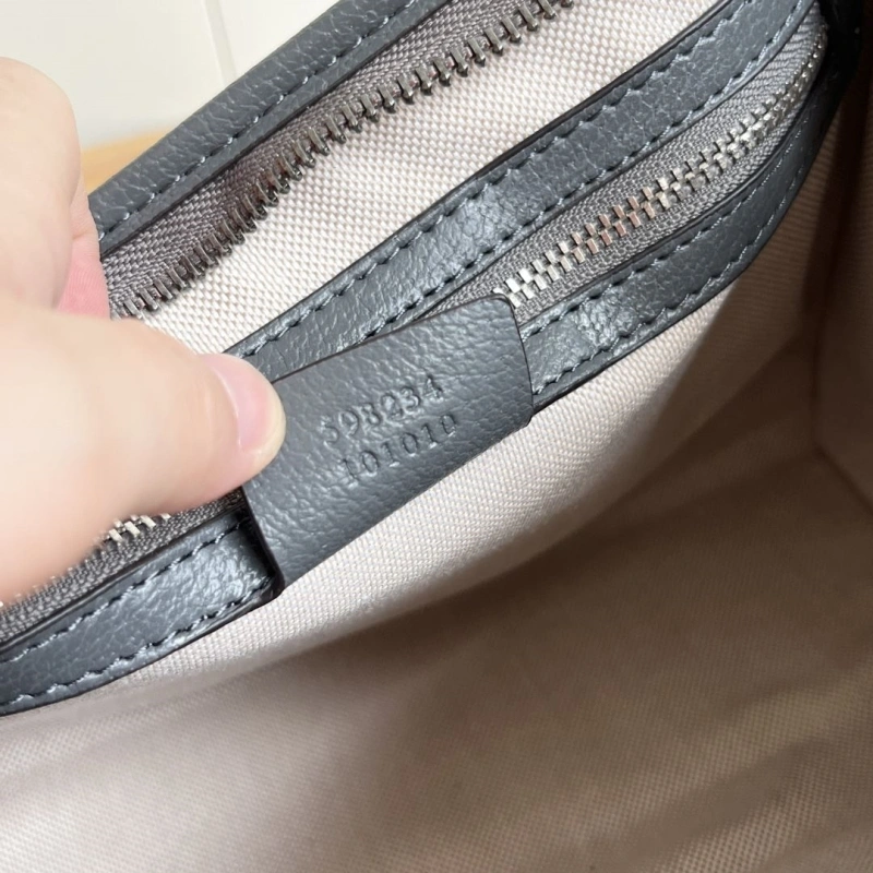 Gvc*1 clutch bags 4032-0614