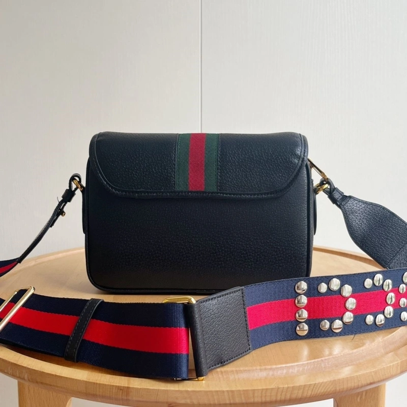 Gvc*1 satchel bags 4032-0636