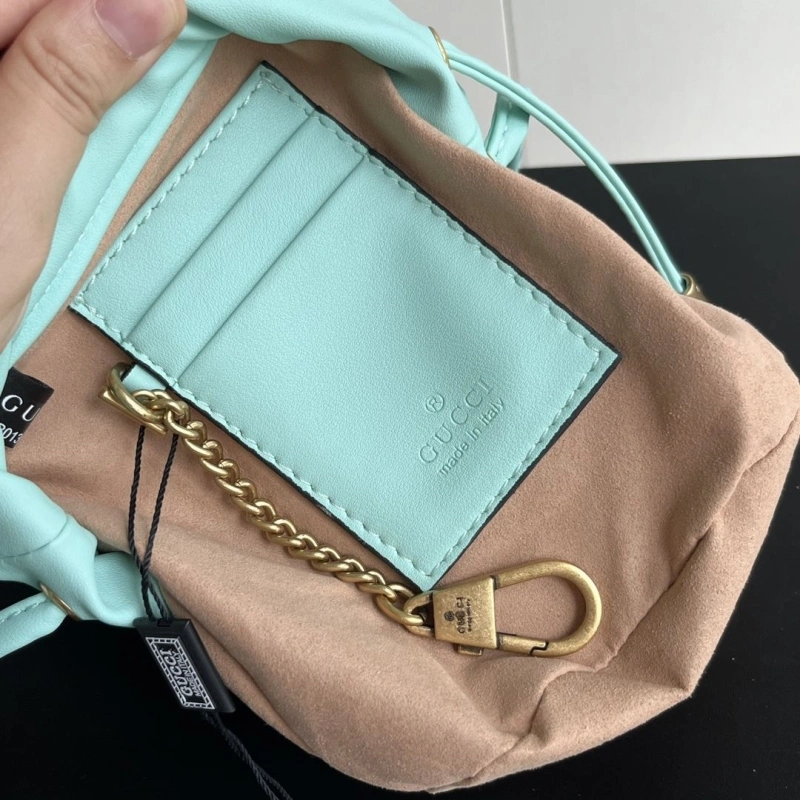 Gvc*1 bucket bags 4032-0865