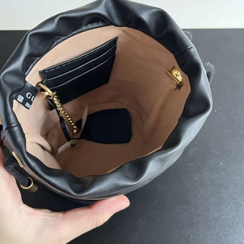 Gvc*1 bucket bags 4032-0869