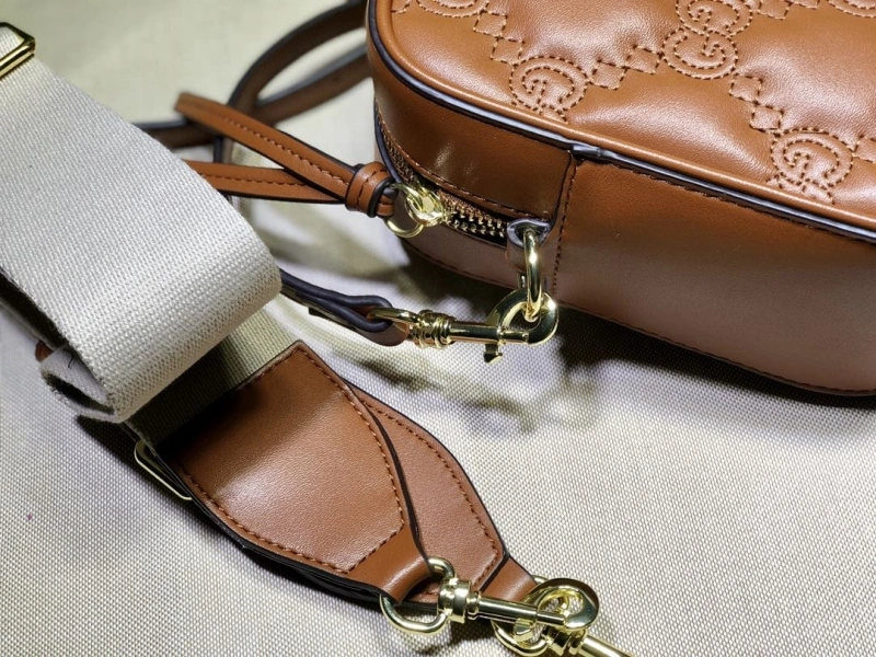 Gvc*1 satchel bags 4032-0879