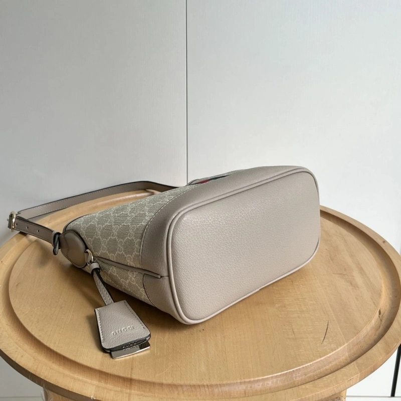 Gvc*1 top handle bags 4032-0909