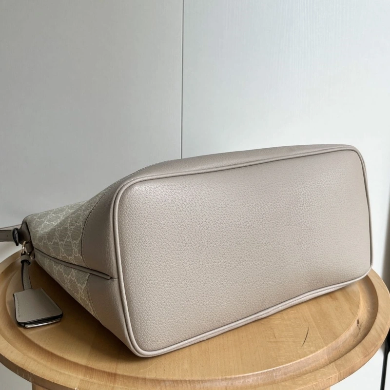 Gvc*1 top handle bags 4032-0912