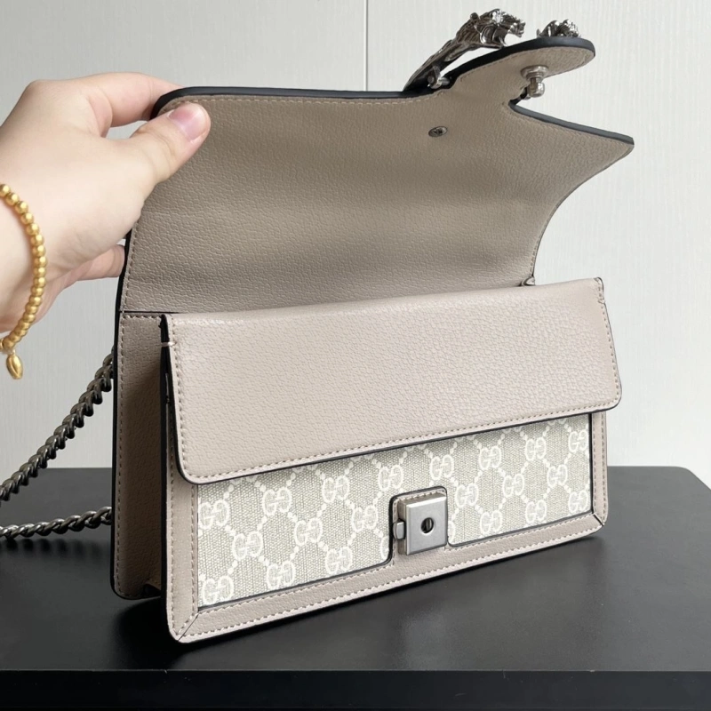 Gvc*1 satchel bags 4032-0918