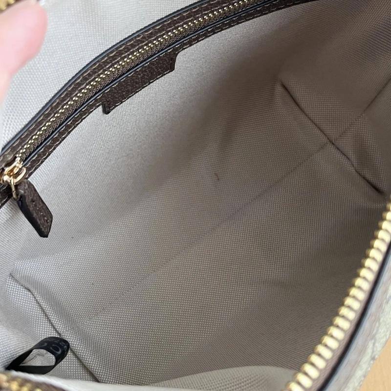 Gvc*1 top handle bags 4032-0925