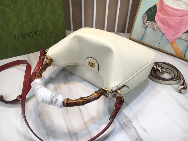 Gvc*1 top handle bags 4032-0956