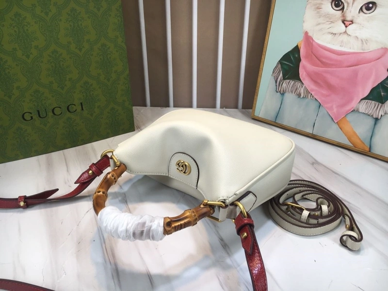 Gvc*1 top handle bags 4032-0959