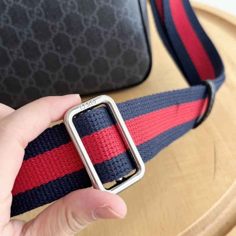 Gvc*1 satchel bags 4032-0972