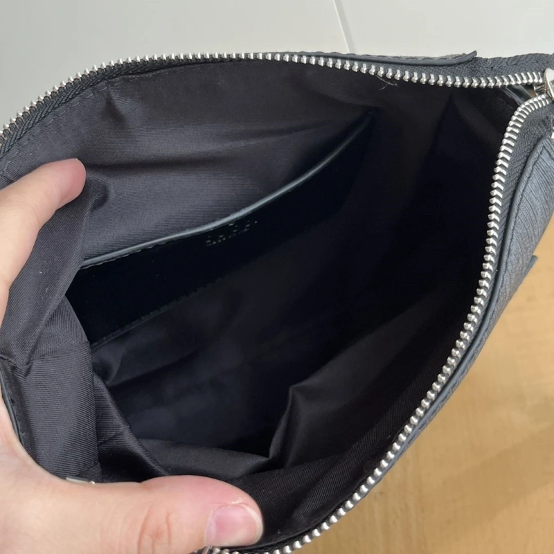 Gvc*1 satchel bags 4032-0972