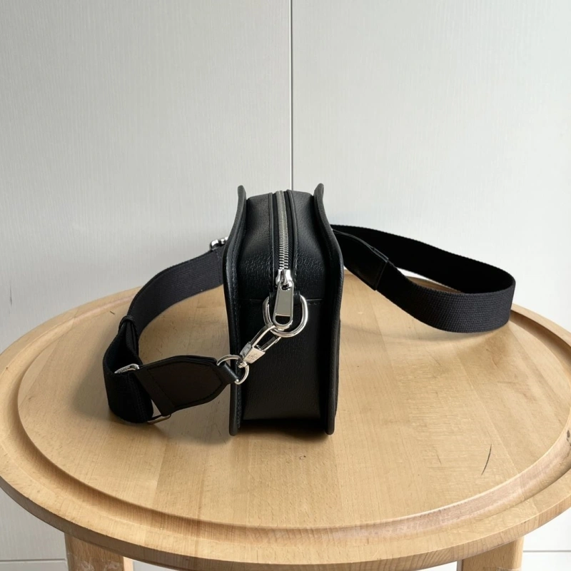 Gvc*1 satchel bags 4032-0993