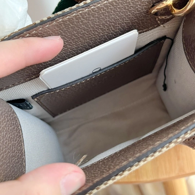 Gvc*1 top handle bags 4032-1123