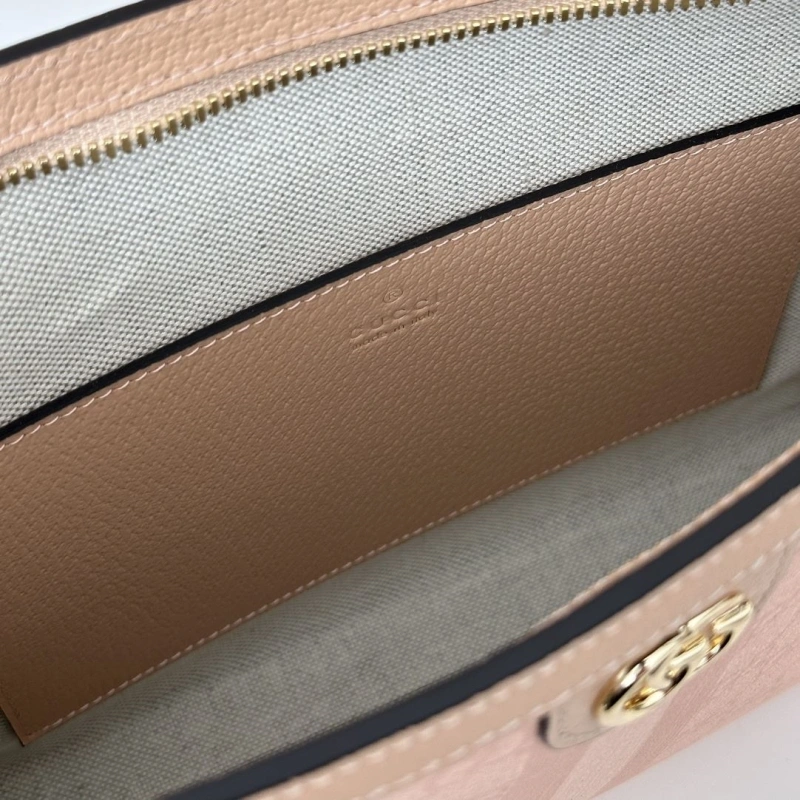 Gvc*1 clutch bags 4033-0179