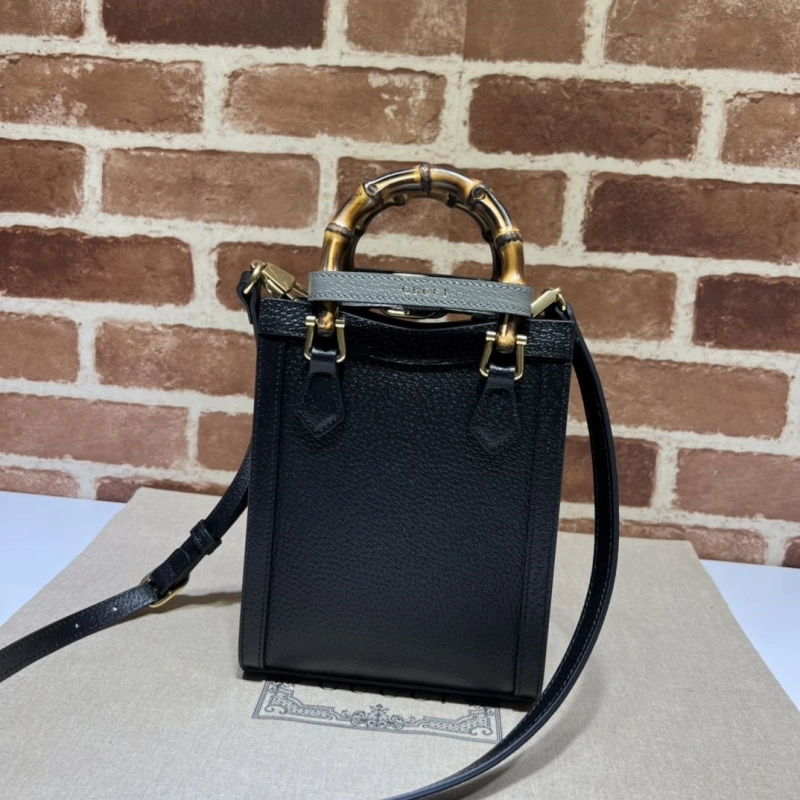 Gvc*1 top handle bags 4033-0222