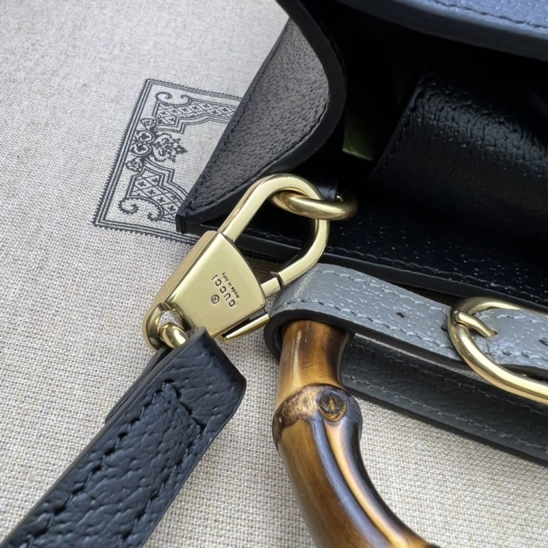 Gvc*1 top handle bags 4033-0222