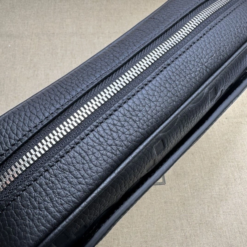 Gvc*1 clutch bags 4033-0310
