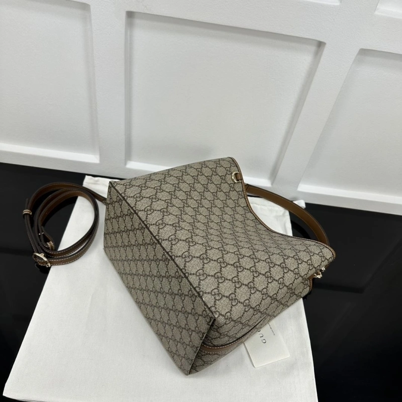 Gvc*1 top handle bags 4034a-0058