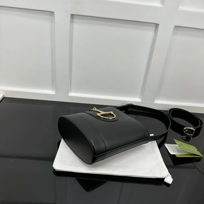 Gvc*1 top handle bags 4034b-0040