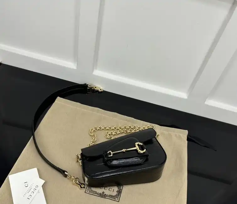Gvc*1 satchel bags 4034f-0054
