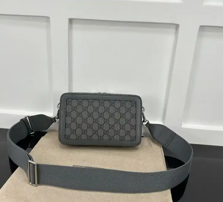 Gvc*1 satchel bags 4034f-0064
