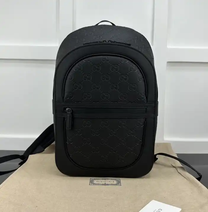 Gvc*1 backpacks 4034g-0011