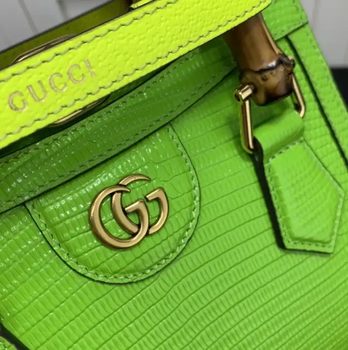 Gvc*1 top handle bags 4034g-0016