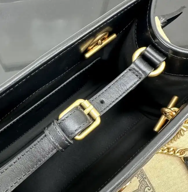 Gvc*1 top handle bags 4034g-0032