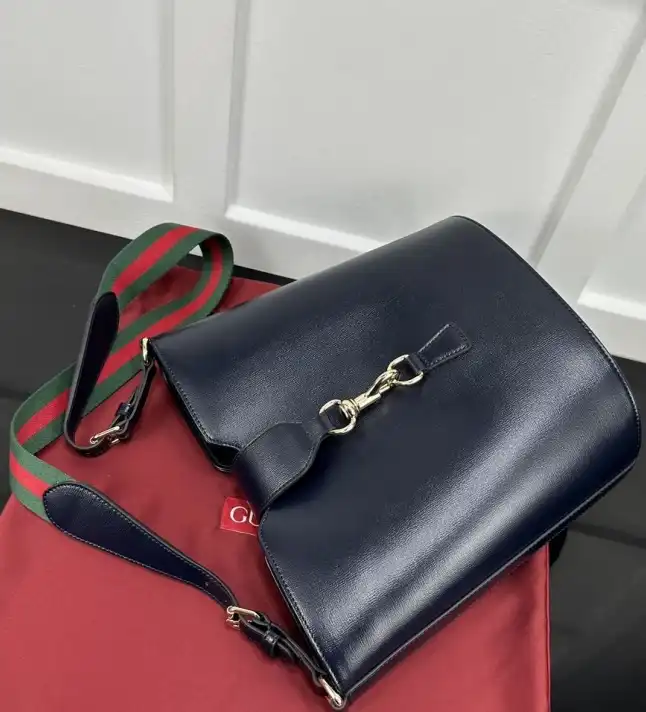 Gvc*1 bucket bags 4034g-0057