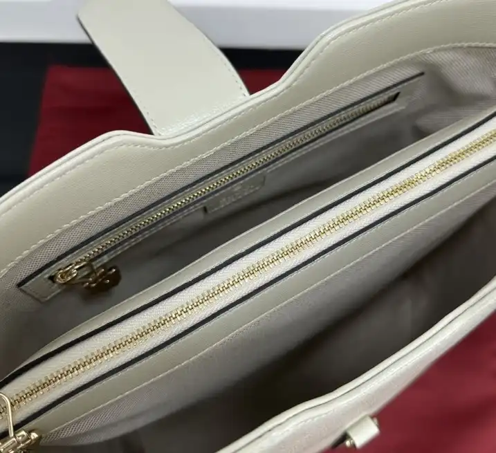 Gvc*1 bucket bags 4034g-0071