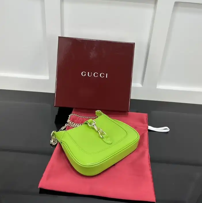 Gvc*1 satchel bags 4034h-0018