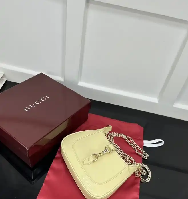 Gvc*1 satchel bags 4034h-0027