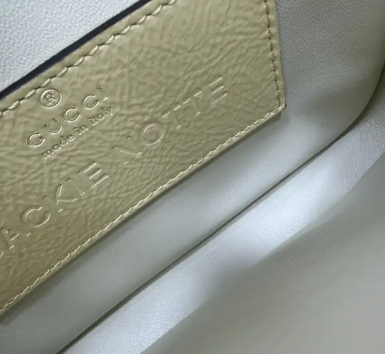 Gvc*1 satchel bags 4034h-0027